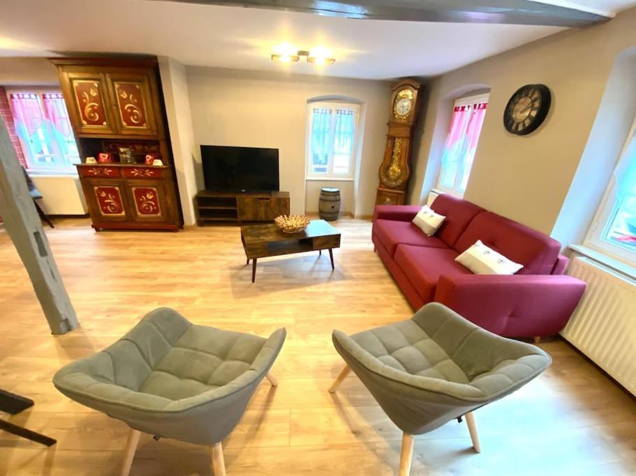 Oberbronn Gite Classe 4 Etoiles  La Maison Du Tonnelier المظهر الخارجي الصورة